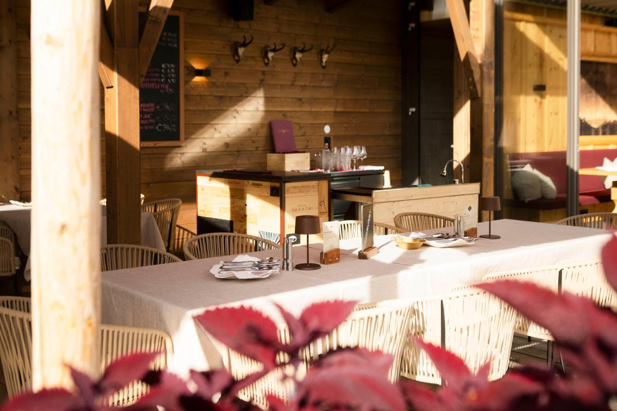 Hotel Alpenstolz Mieders Bagian luar foto
