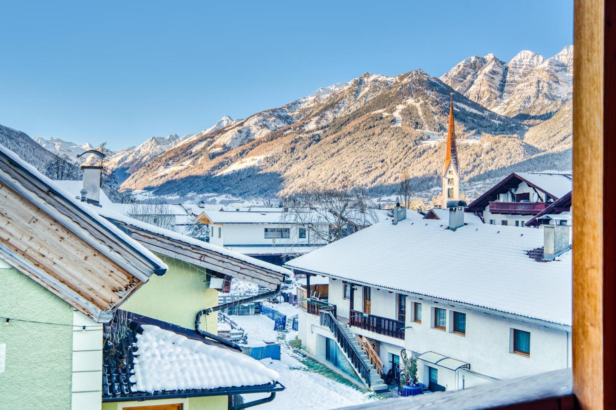Hotel Alpenstolz Mieders Bagian luar foto