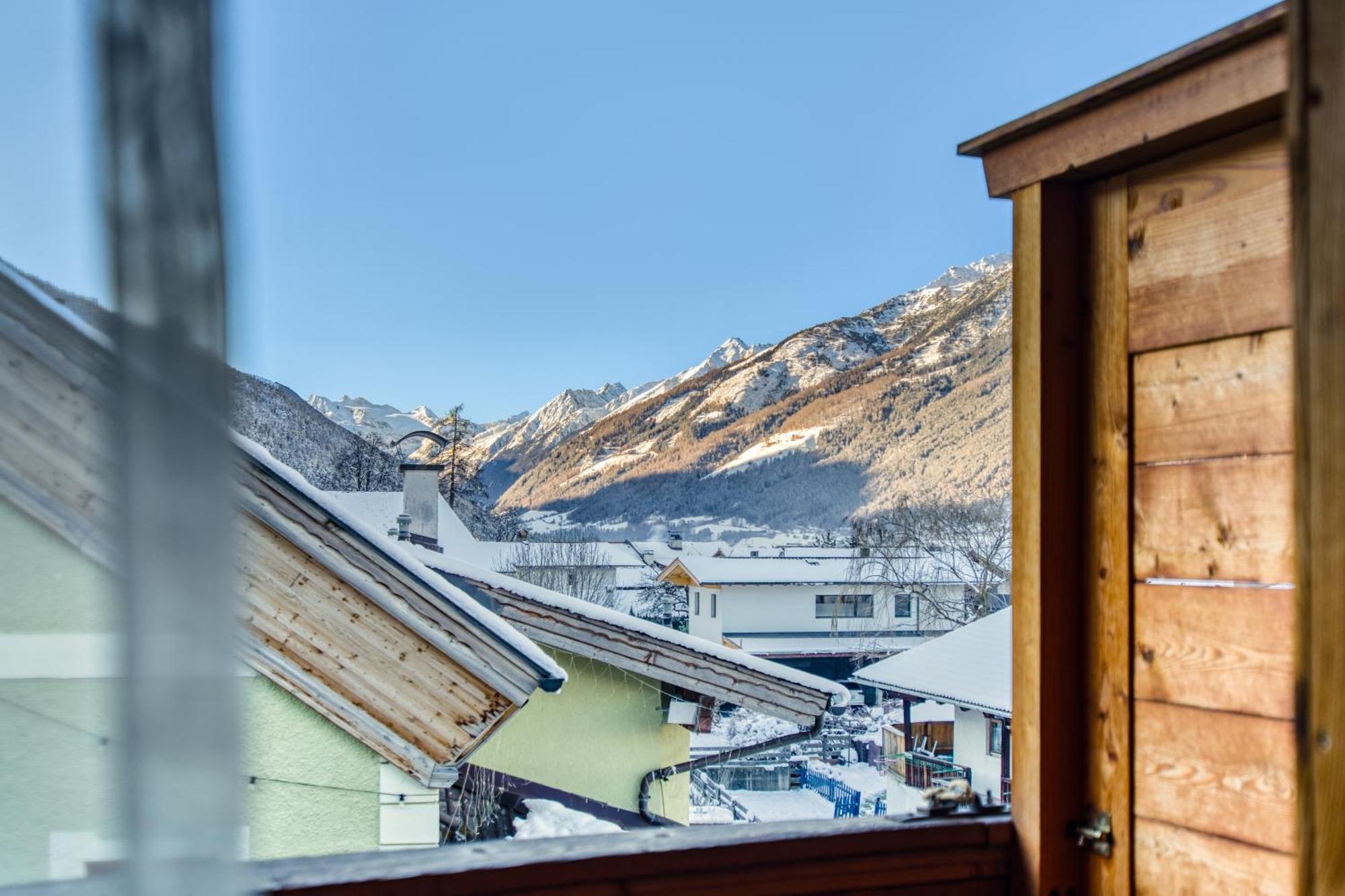 Hotel Alpenstolz Mieders Bagian luar foto