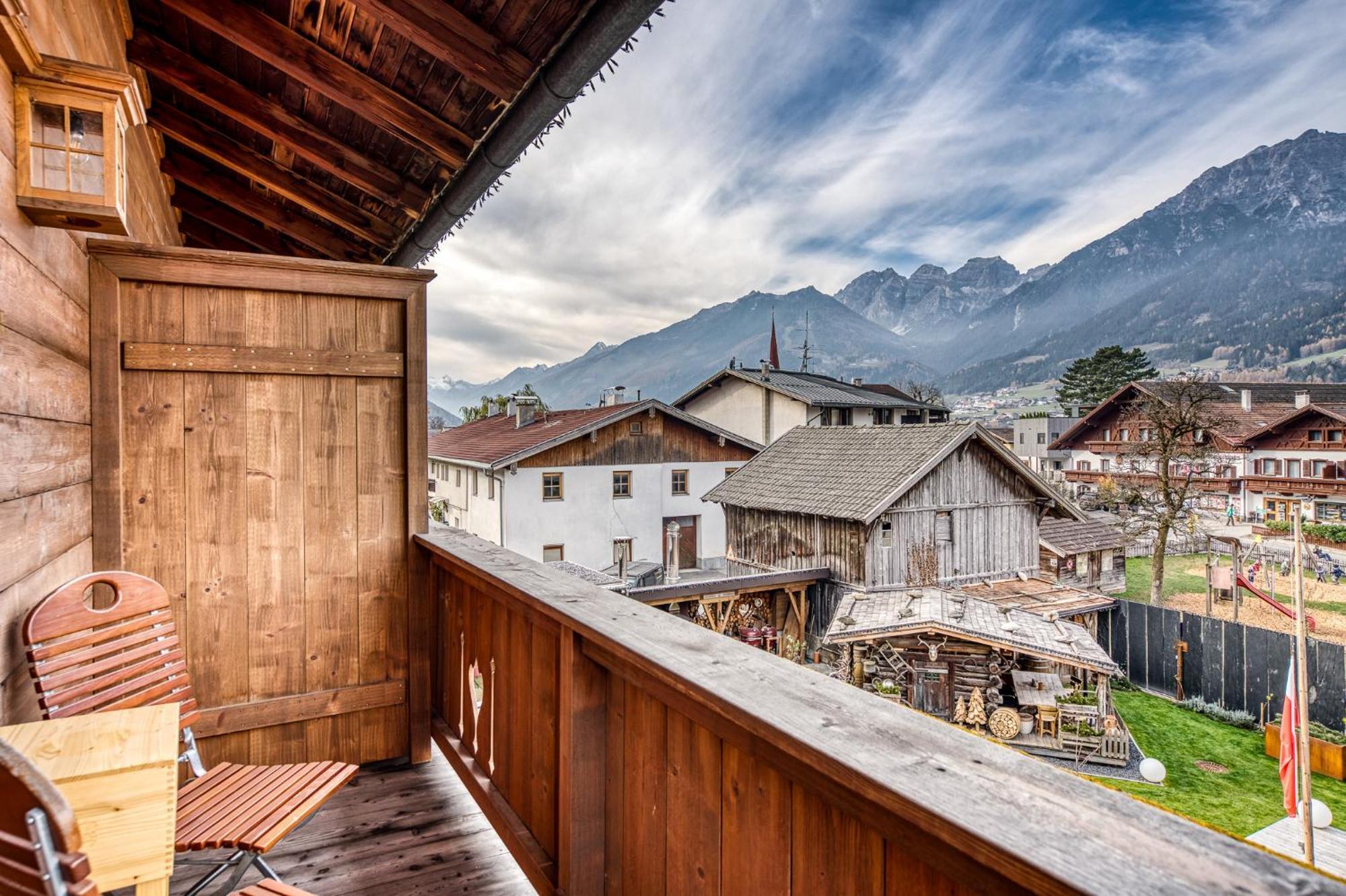Hotel Alpenstolz Mieders Ruang foto