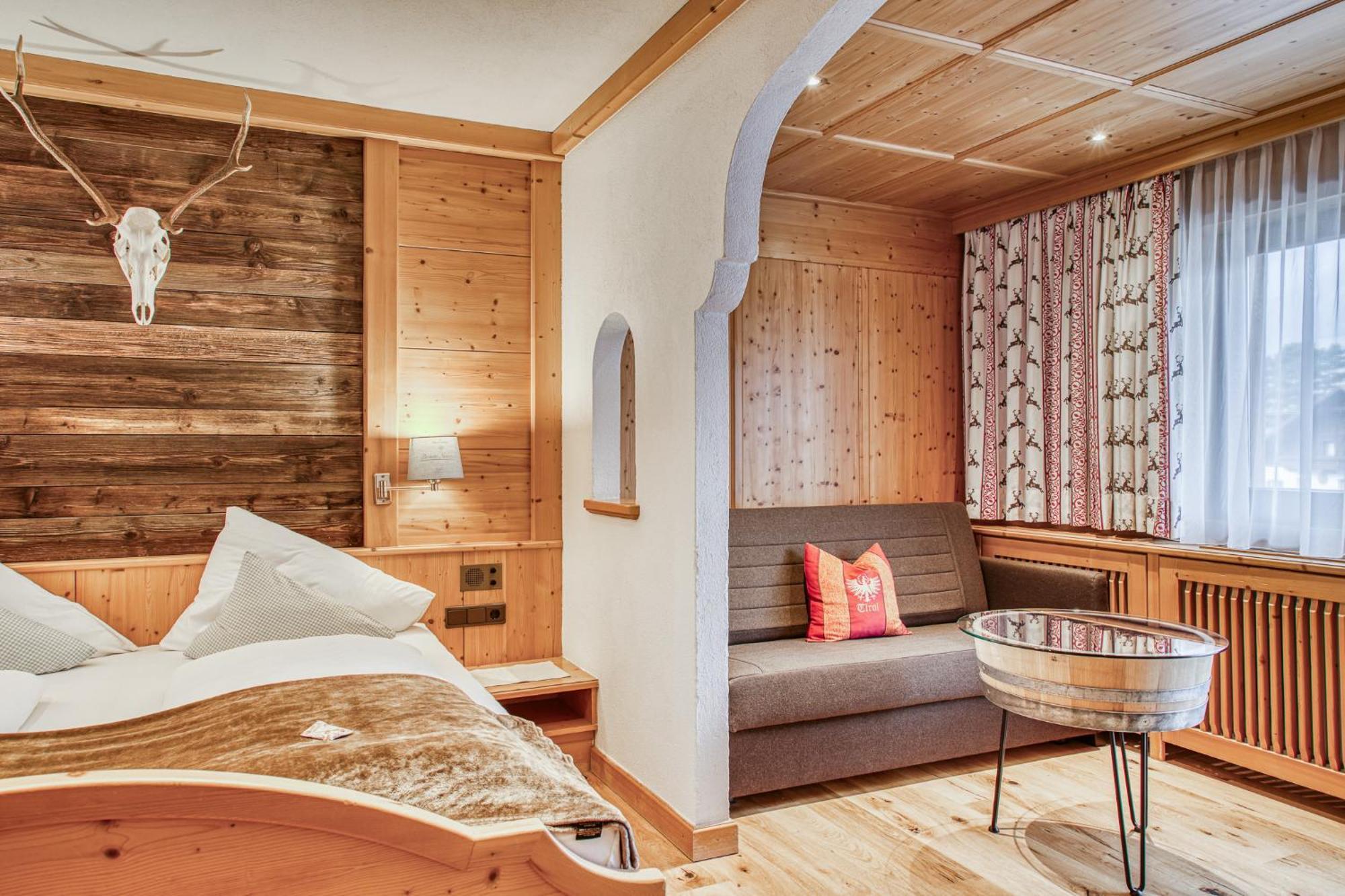 Hotel Alpenstolz Mieders Bagian luar foto